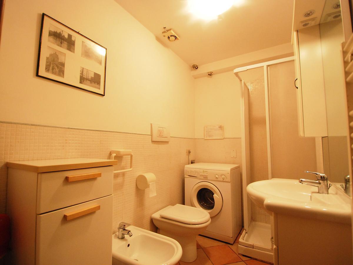 Locazione Turistica Sotoportego Delle Colonne Apartment Venedig